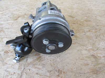 BMW Power Steering Pump 200/127 Bar 32416767244 E60 545i 550i E63 650i5